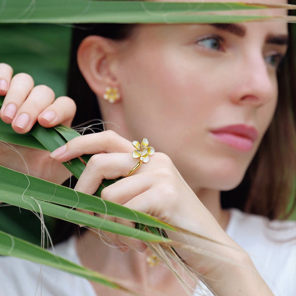 White Flower Ring