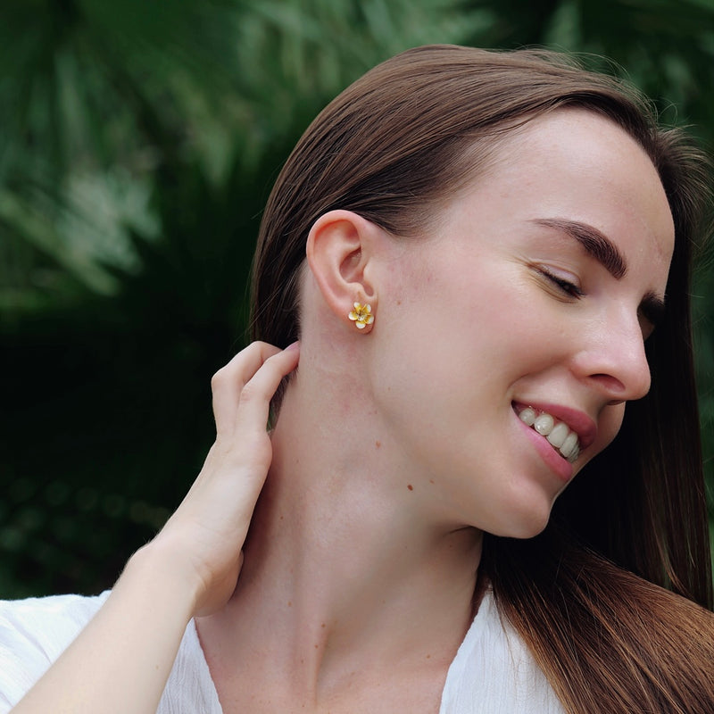 White Flower Stud Earrings